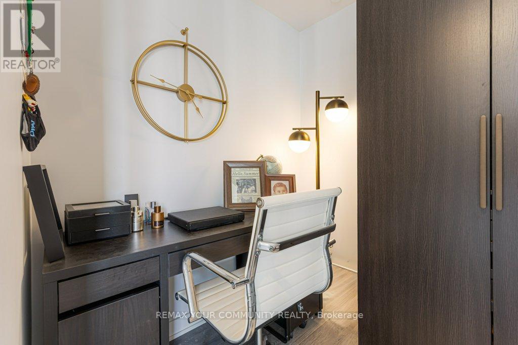 1312 - 185 Roehampton Avenue, Toronto, Ontario  M4P 1R4 - Photo 15 - C13159906