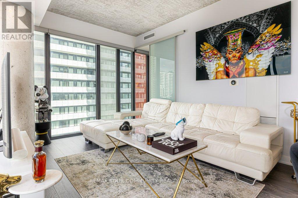 1312 - 185 Roehampton Avenue, Toronto, Ontario  M4P 1R4 - Photo 9 - C13159906