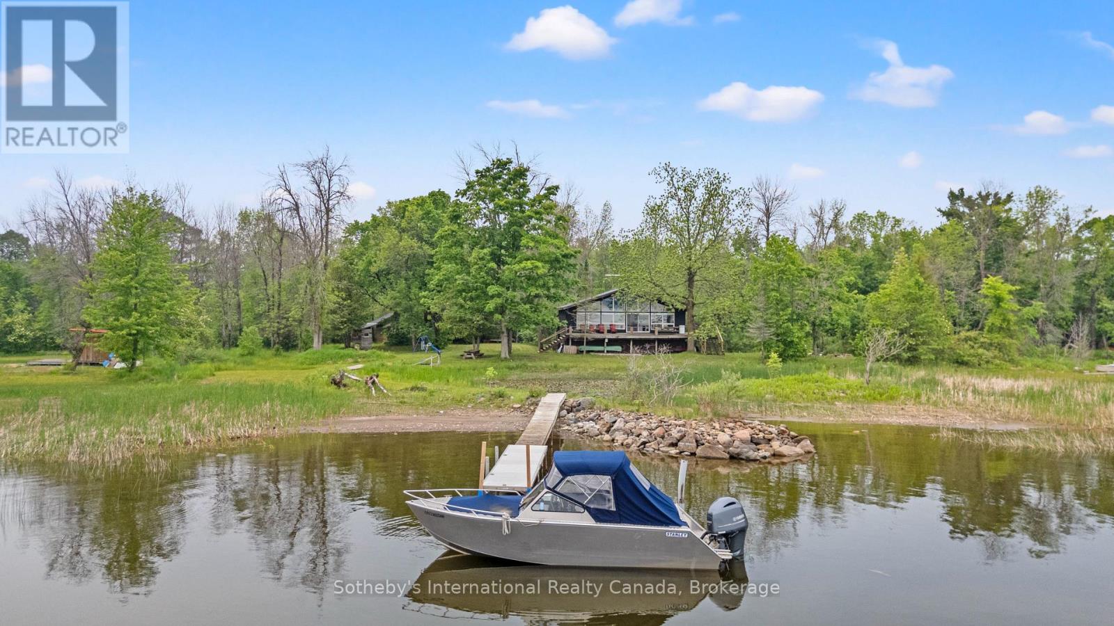 10 & 11 METHODIST ISLAND, Tay, Ontario