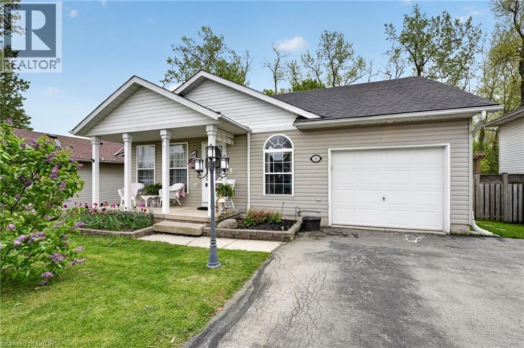 11 ROCHELLE Crescent, Ridgeway, Ontario