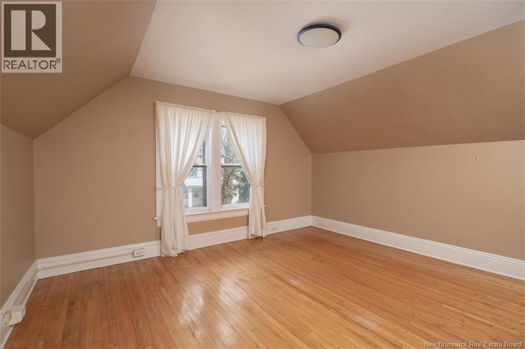 332 Saunders Street, Fredericton, New Brunswick  E3B 1N8 - Photo 26 - NB139867