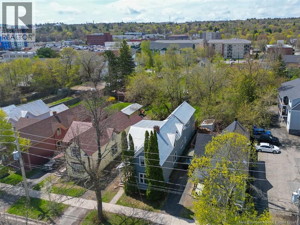 332 Saunders Street, Fredericton, New Brunswick  E3B 1N8 - Photo 46 - NB139867