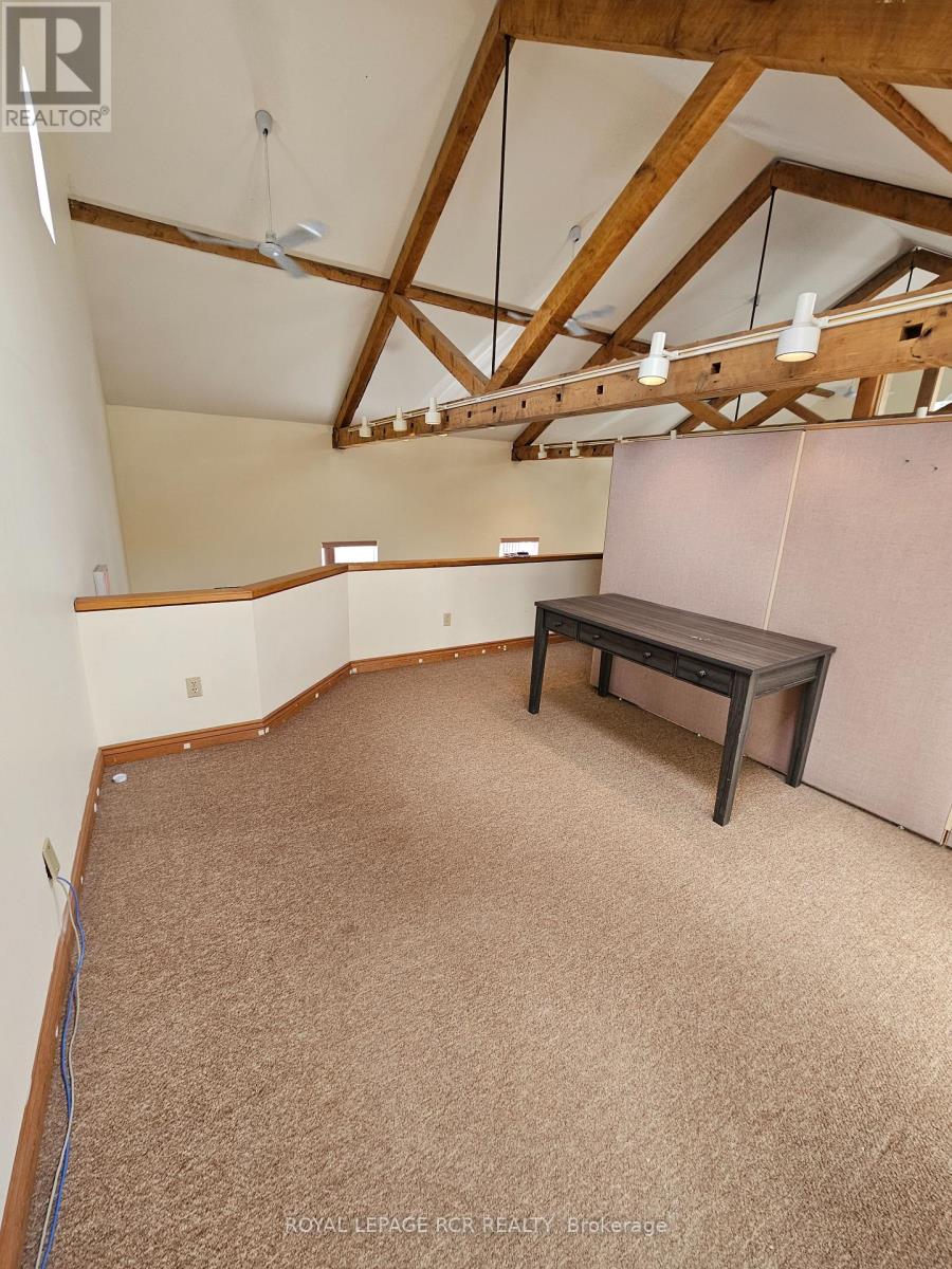 Upper #1 - 411 Queen Street, Newmarket, Ontario  L3Y 2G9 - Photo 6 - N13159902