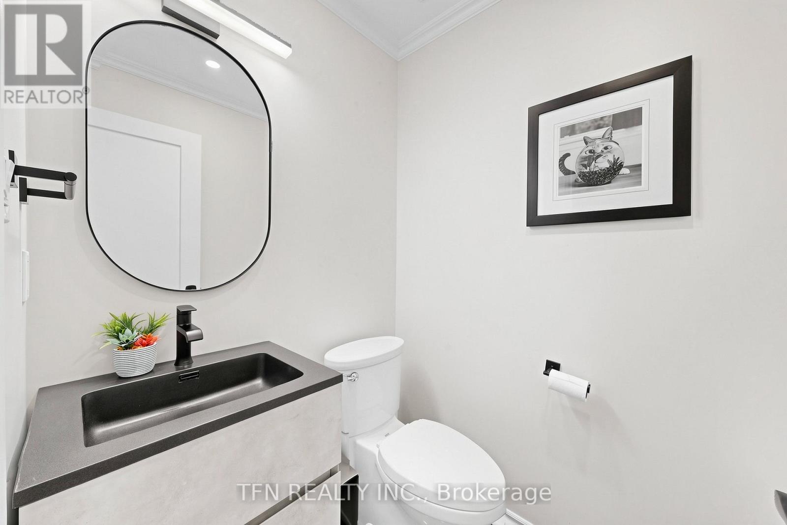 8 Lander Crescent, Vaughan, Ontario  L4J 8R3 - Photo 17 - N13159912