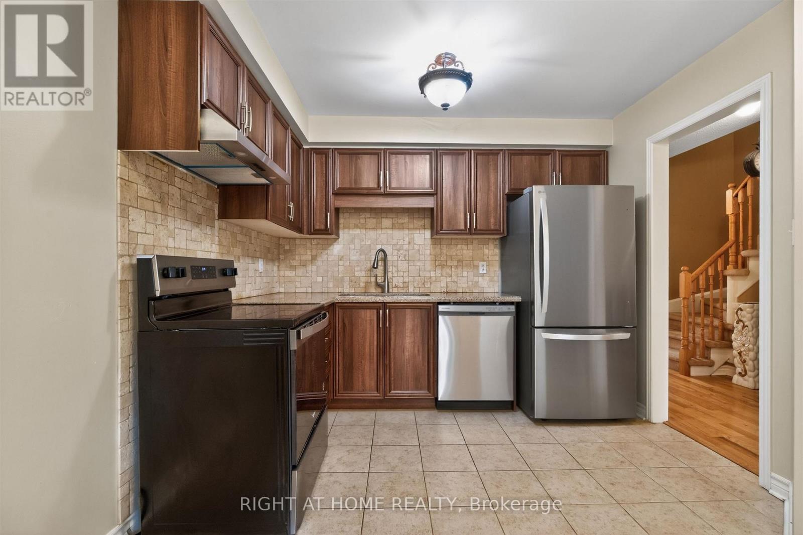 1181 Westview Terrace, Oakville, Ontario  L6M 3N2 - Photo 12 - W13159872