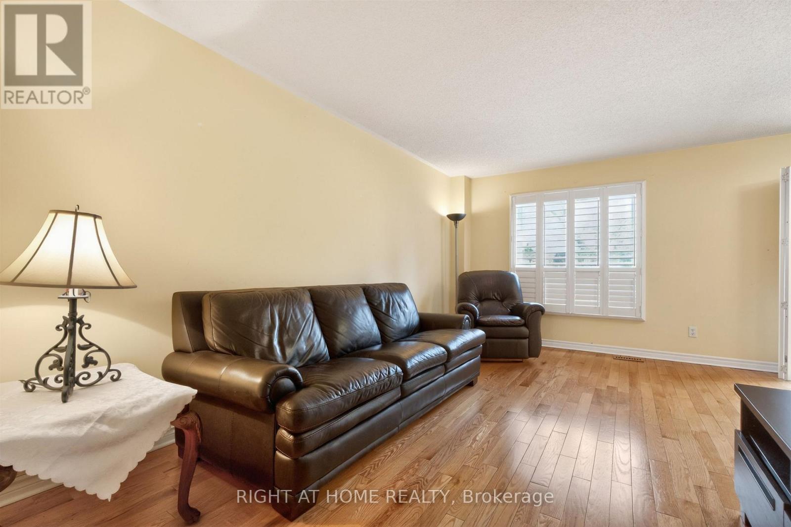 1181 Westview Terrace, Oakville, Ontario  L6M 3N2 - Photo 7 - W13159872