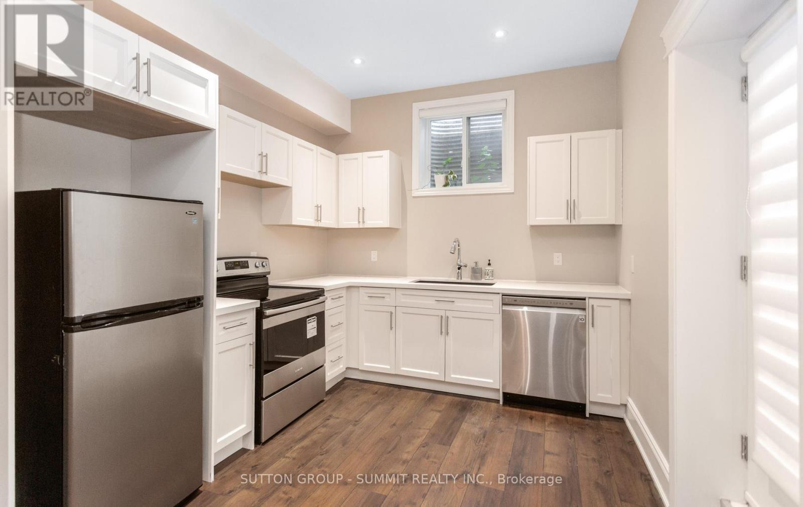121 Ringwood Road, Oakville, Ontario  L6H 1K3 - Photo 42 - W13159930