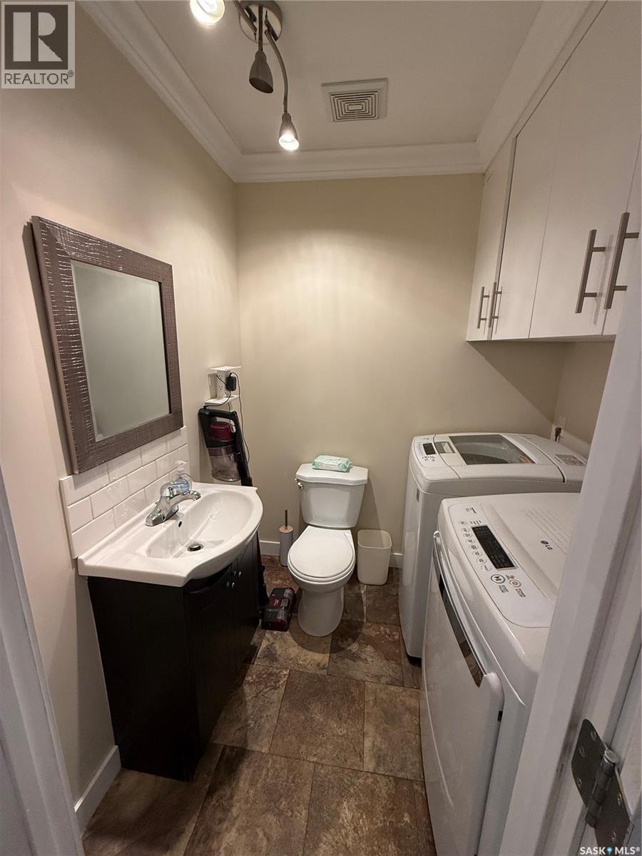 804 6th Street W, Nipawin, Saskatchewan  S0E 1E0 - Photo 12 - SK033428