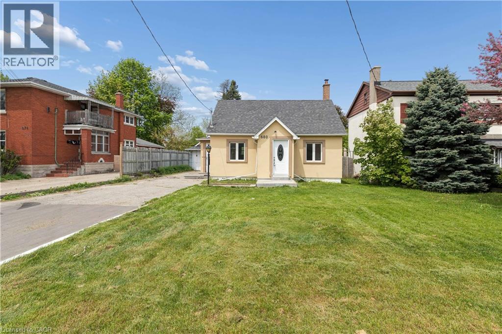 680 FREDERICK Street, Kitchener, Ontario