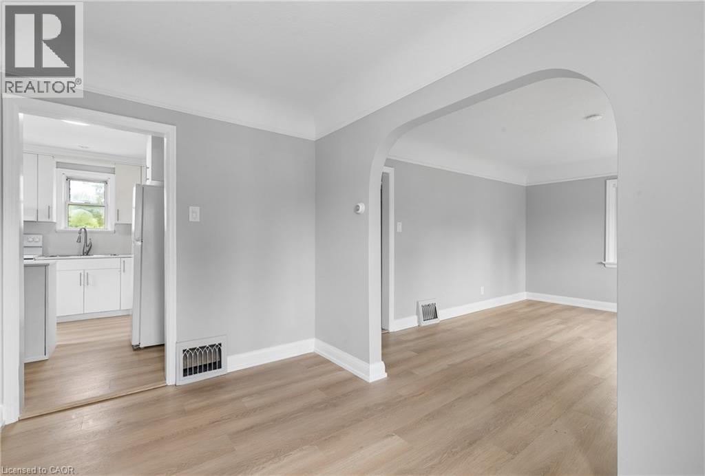 680 Frederick Street, Kitchener, Ontario  N2B 2B2 - Photo 7 - 40831952