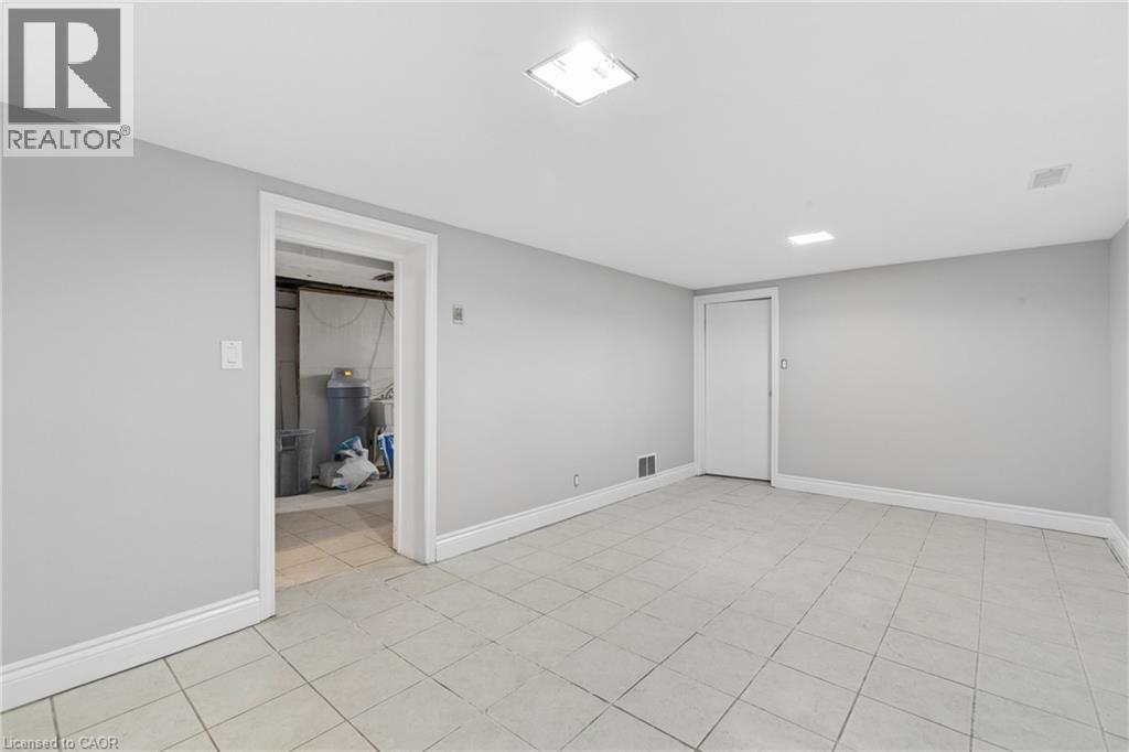 680 Frederick Street, Kitchener, Ontario  N2B 2B2 - Photo 19 - 40831952