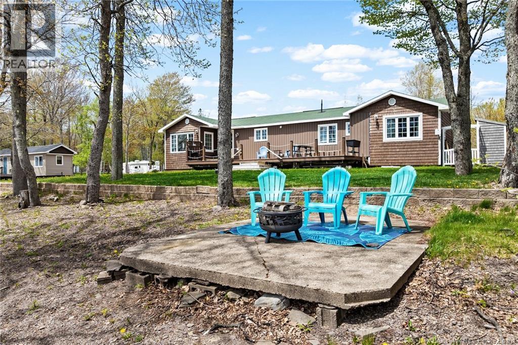 <h3>$450,000</h3><p>34 Pebbles Beach Lane, Pondstream, New Brunswick</p>