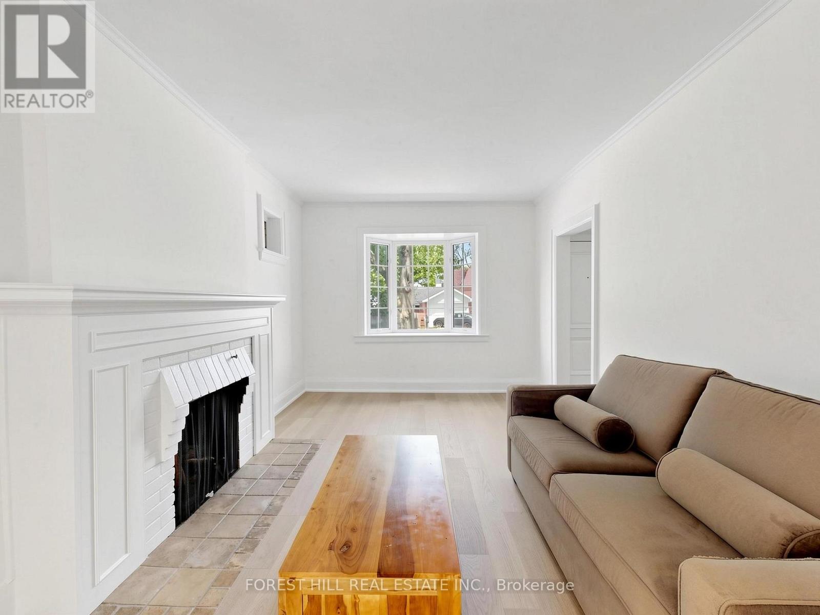 277 Snowdon Avenue, Toronto, Ontario M4N 2B4 - Photo 3 - C13142908