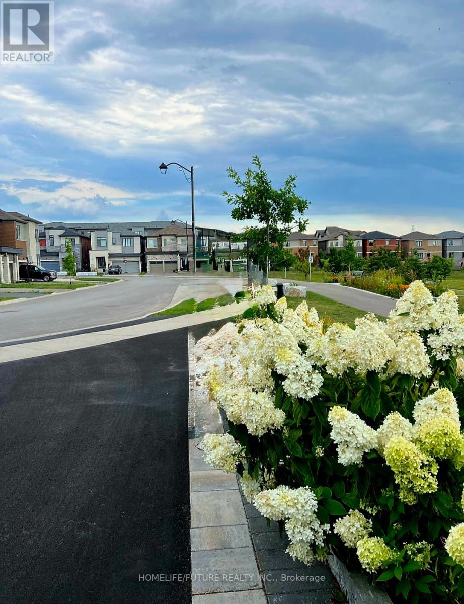 130 Tango Crescent, Newmarket, Ontario  L3X 0K4 - Photo 48 - N13153818