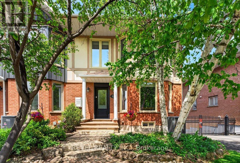 43 Sunvale Place, Hamilton, Ontario  L8E 4Z6 - Photo 3 - X13159892