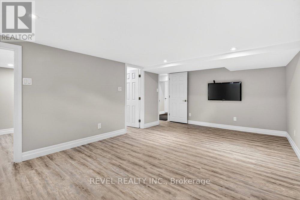 43 Sunvale Place, Hamilton, Ontario  L8E 4Z6 - Photo 39 - X13159892
