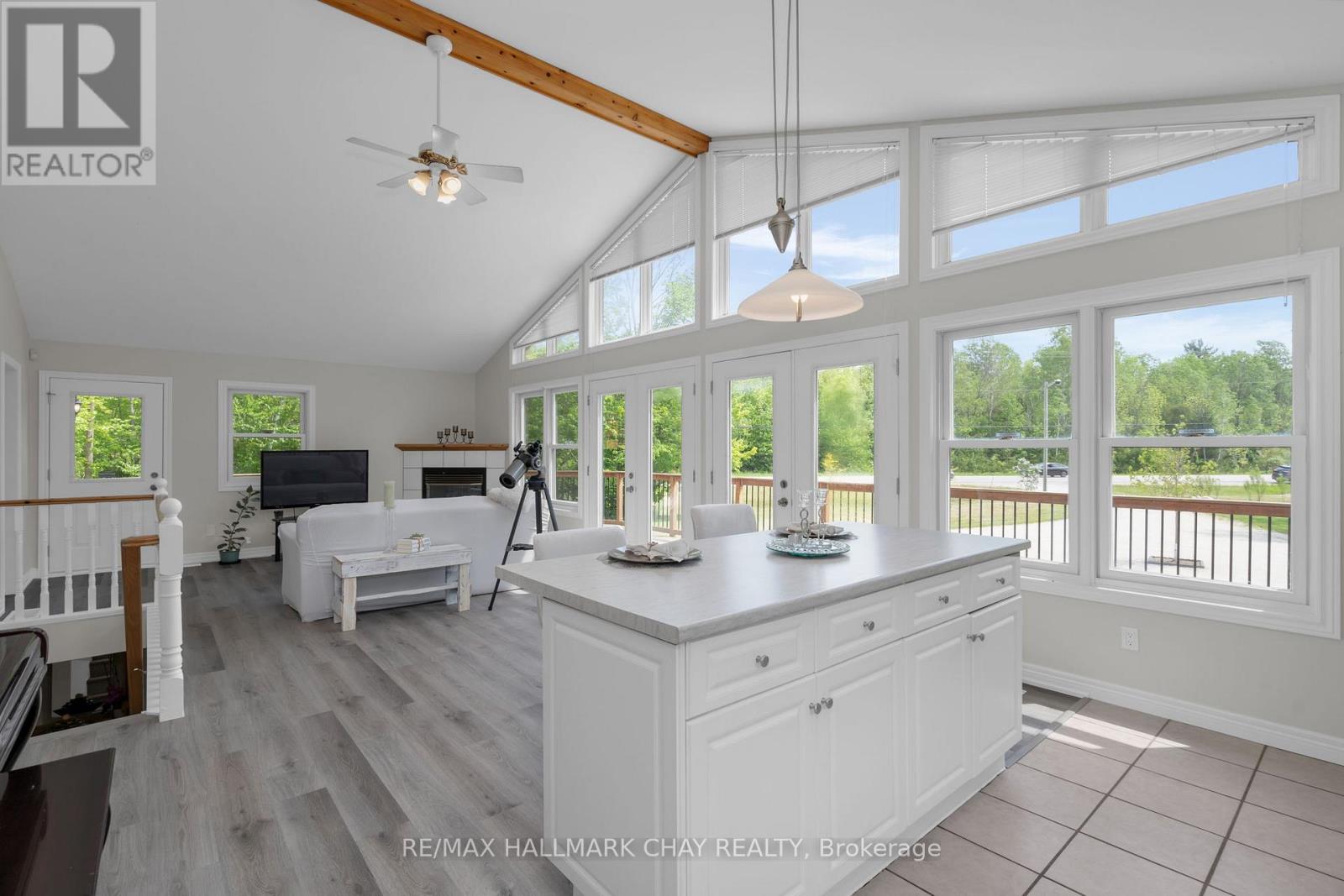 13790 County 27 Road, Springwater, Ontario  L0L 2K0 - Photo 7 - S13100250