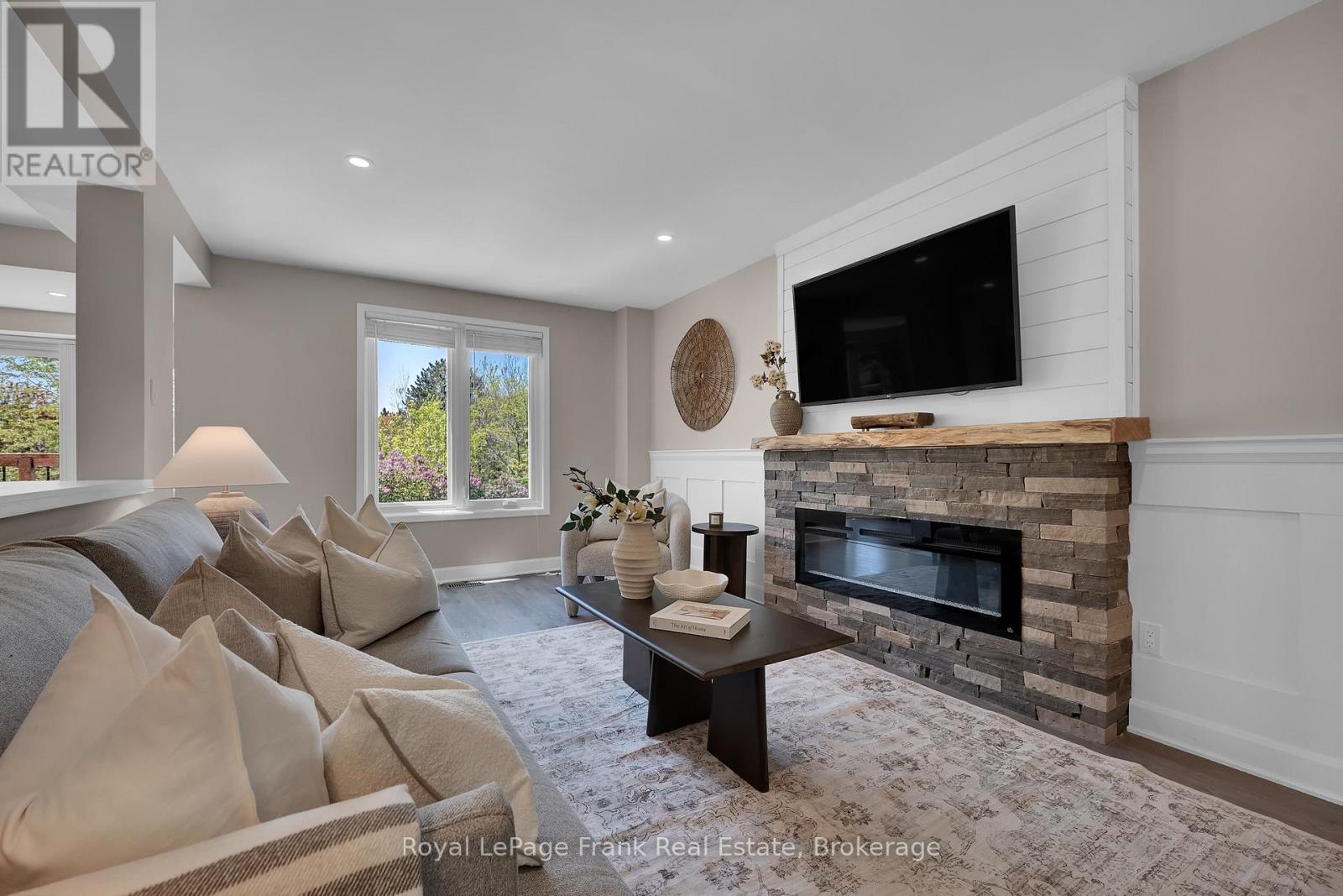 53 Pinedale Crescent, Clarington (Courtice), Ontario  L1E 1C7 - Photo 10 - E13160020
