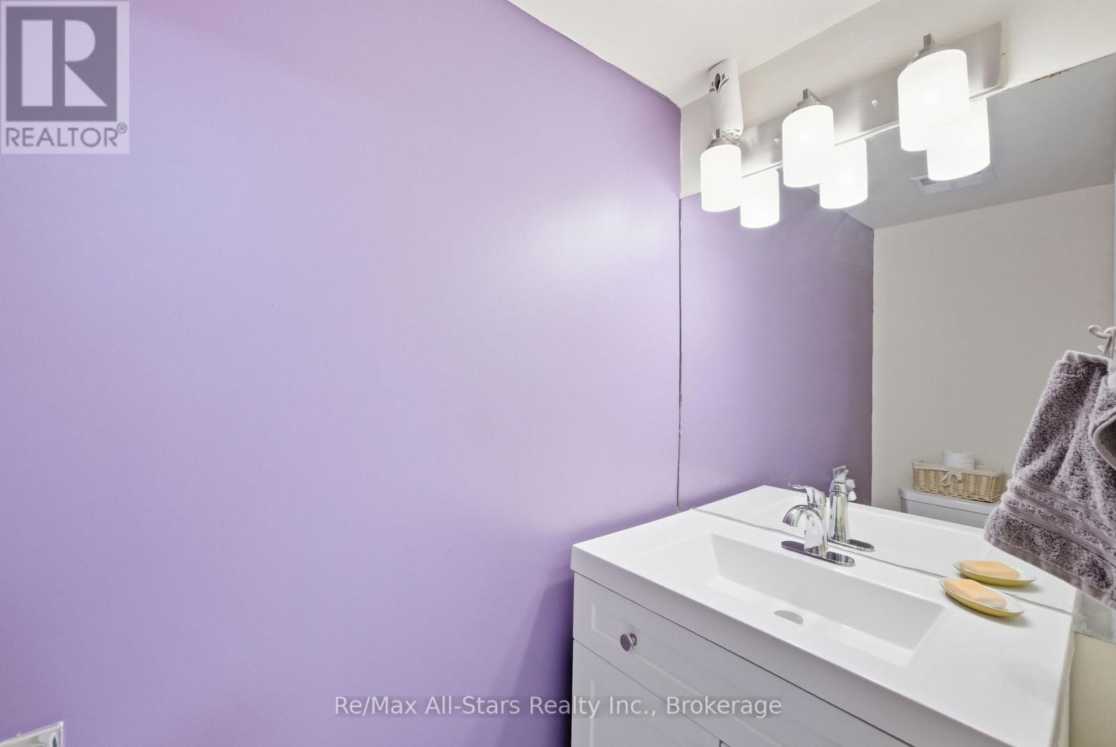 301 - 1540 Pickering Parkway, Pickering (Town Centre), Ontario  L1V 3V9 - Photo 17 - E13160078