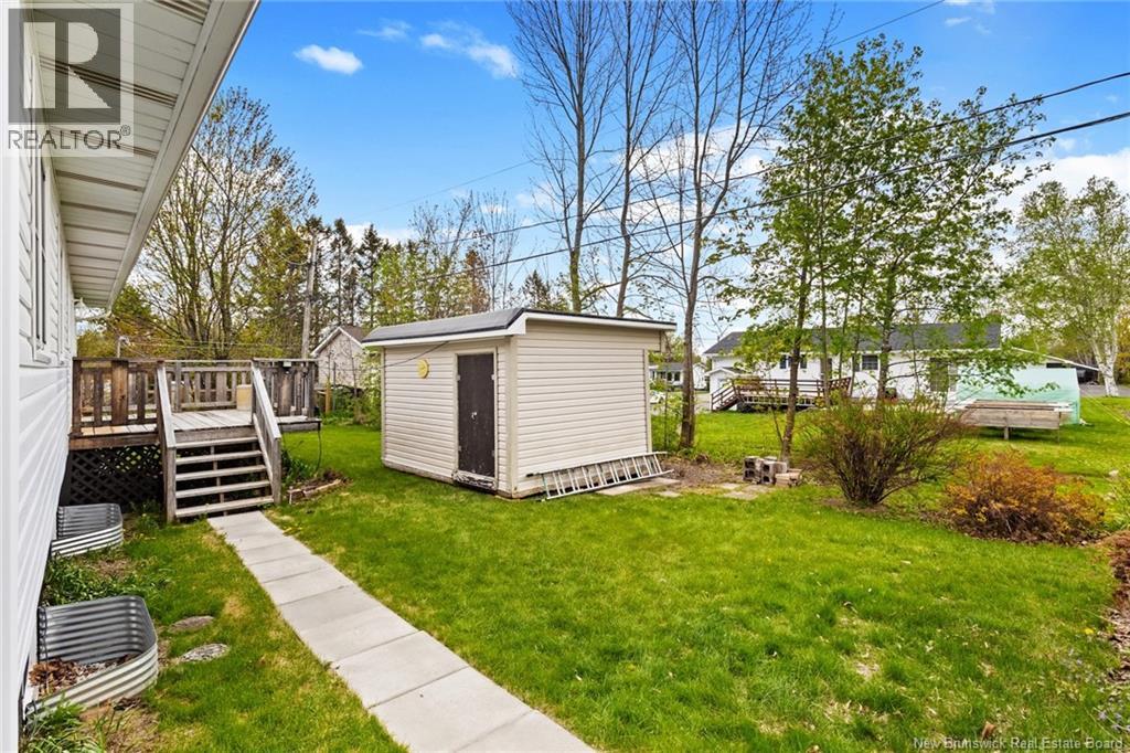 114 Confederation Ave, New Maryland, New Brunswick  E3C 1E6 - Photo 34 - NB139890