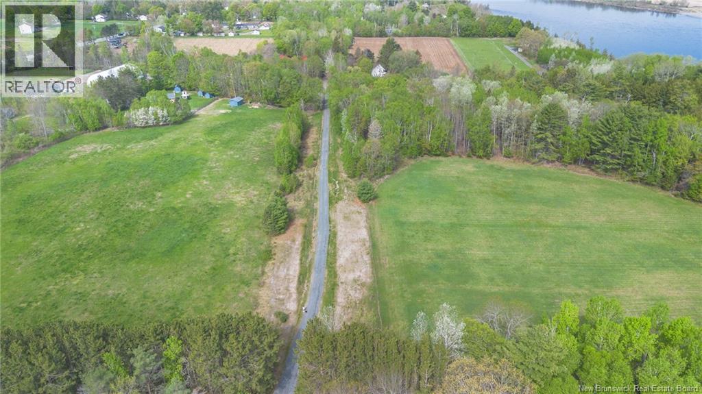 3175a Woodstock Road, Fredericton, New Brunswick  E3C 1R2 - Photo 9 - NB140023