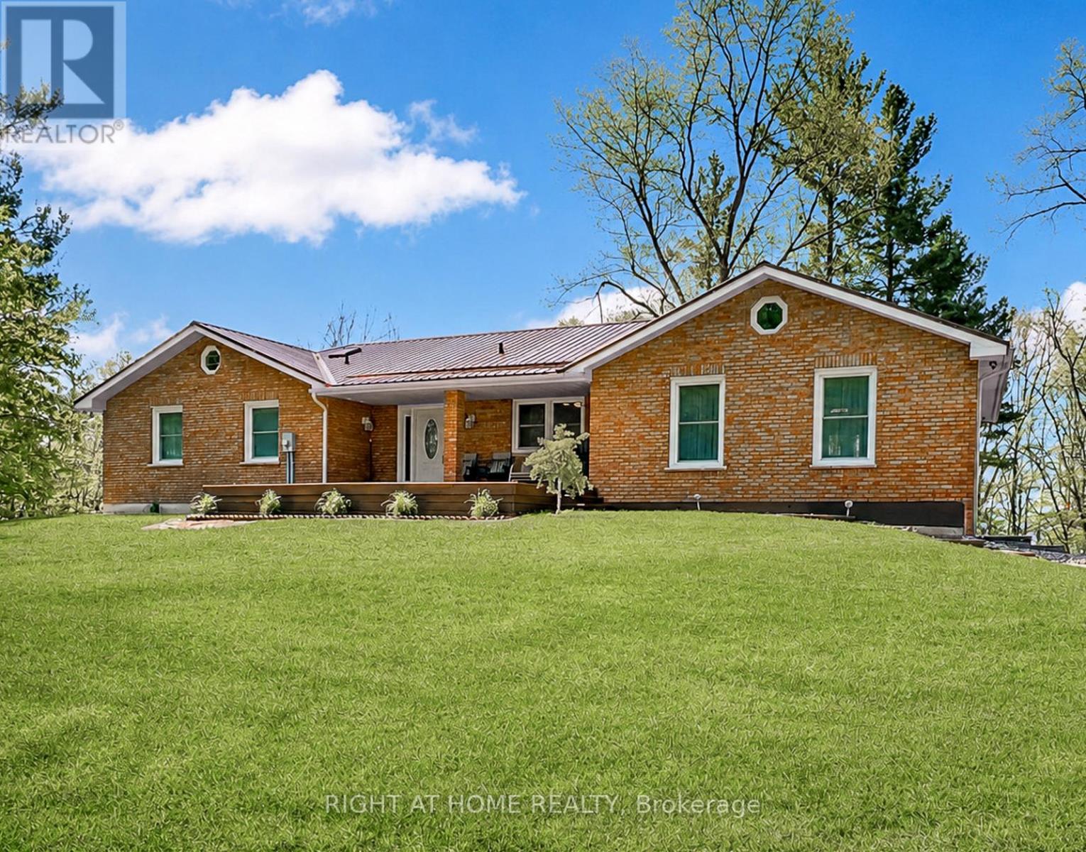919 JAMIESON ROAD, Quinte West, Ontario