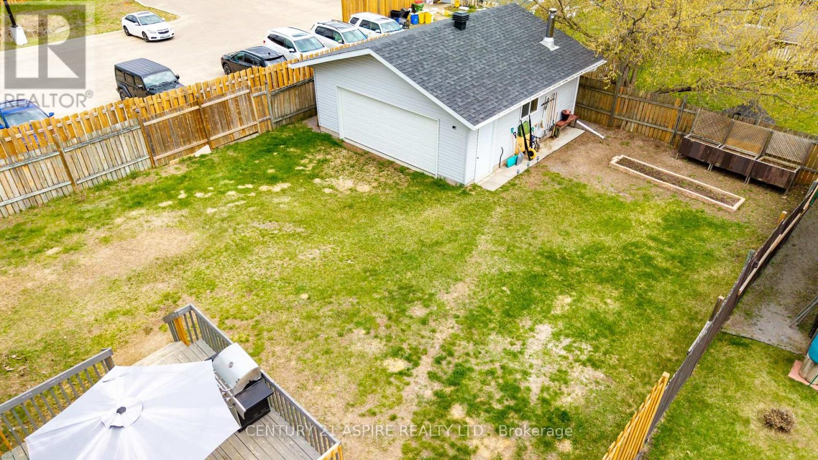 2a Selkirk Street, Petawawa, Ontario  K8H 3C1 - Photo 7 - X13107680