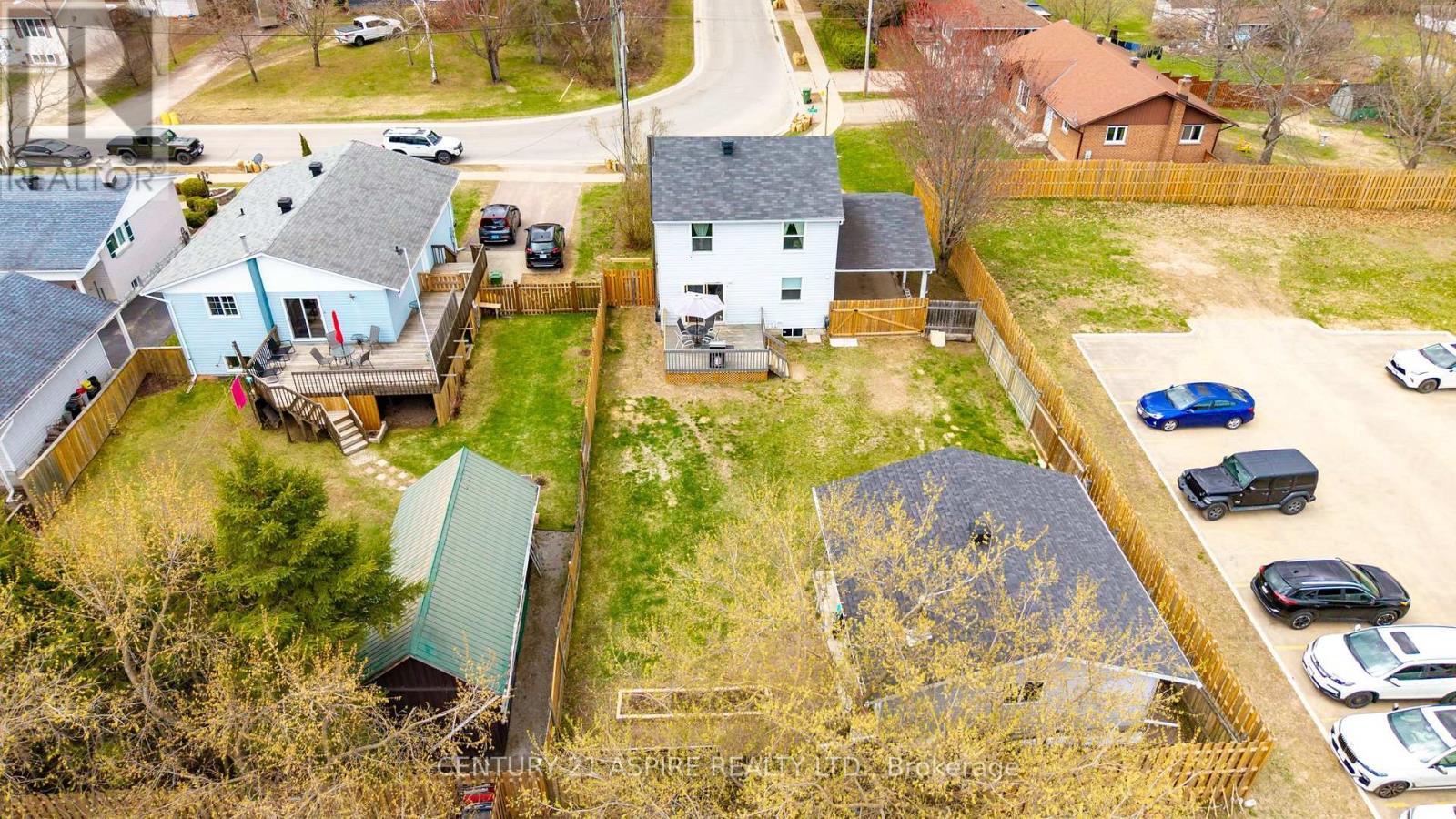 2a Selkirk Street, Petawawa, Ontario  K8H 3C1 - Photo 8 - X13107680