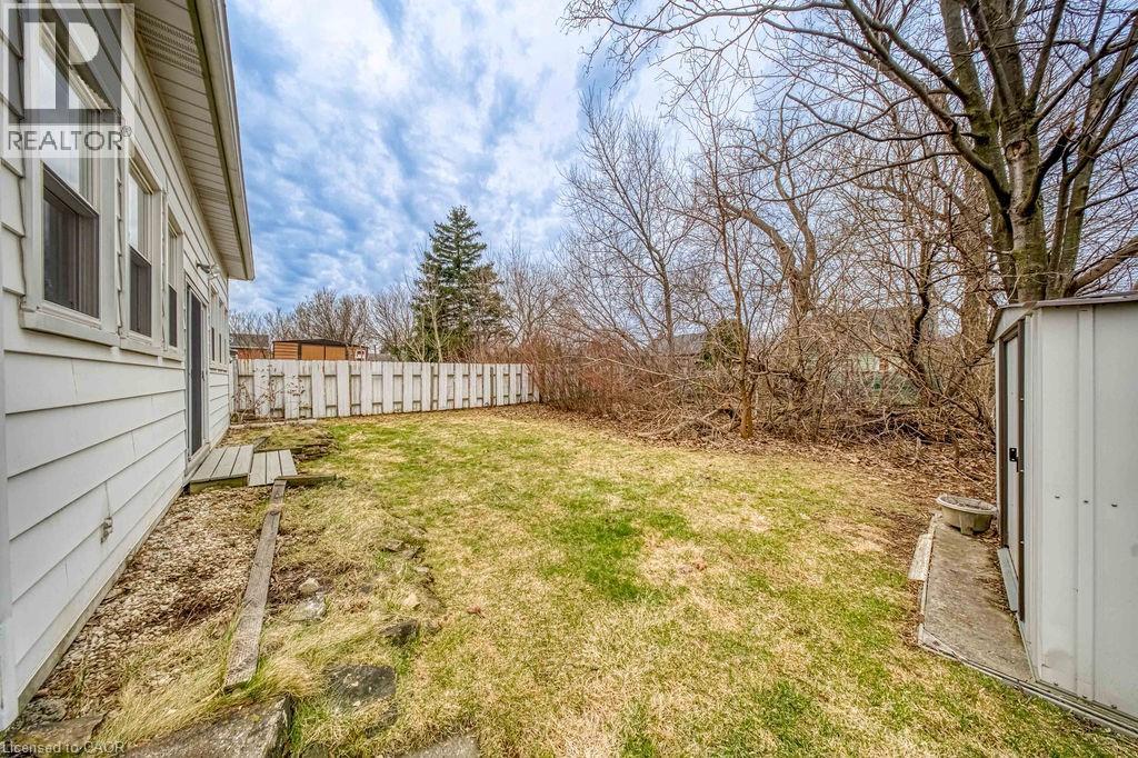 22 David Avenue, Hamilton, Ontario  L9A 3V1 - Photo 33 - 40823617
