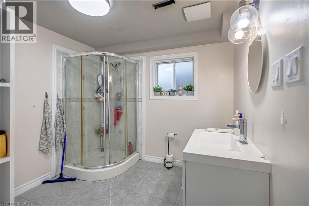 70 Ossington Drive, Hamilton, Ontario  L8W 3S4 - Photo 29 - 40827145
