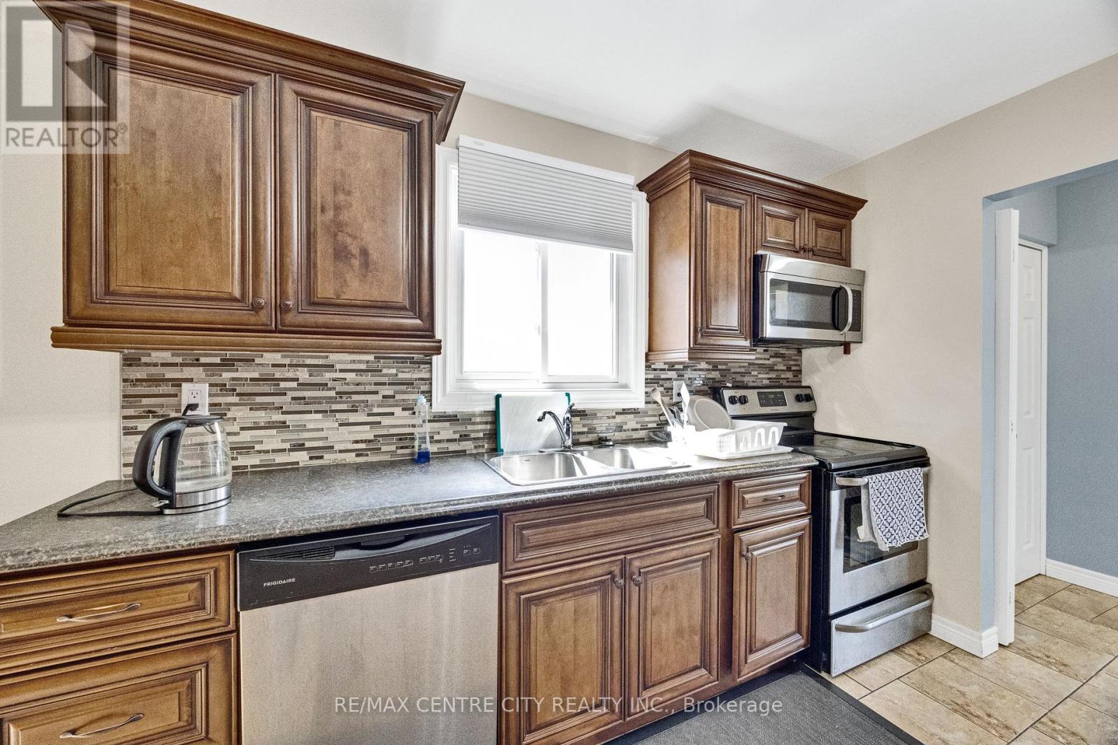 276 Wildgoose Road, London East, Ontario  N5W 6E4 - Photo 12 - X13159948