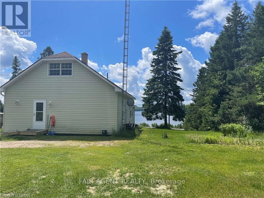 2442 Highway 520, Magnetawan, Ontario  P0A 1C0 - Photo 14 - X13160008