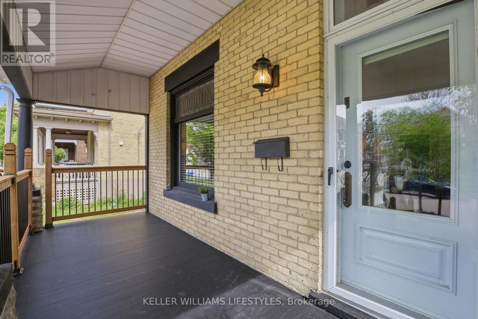 1193 York Street, London East, Ontario  N5W 2T8 - Photo 4 - X13160024