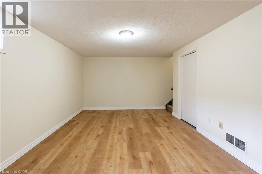 483 N Springbank Avenue N Unit# 24, Woodstock, Ontario  N4T 1R1 - Photo 17 - 40831265