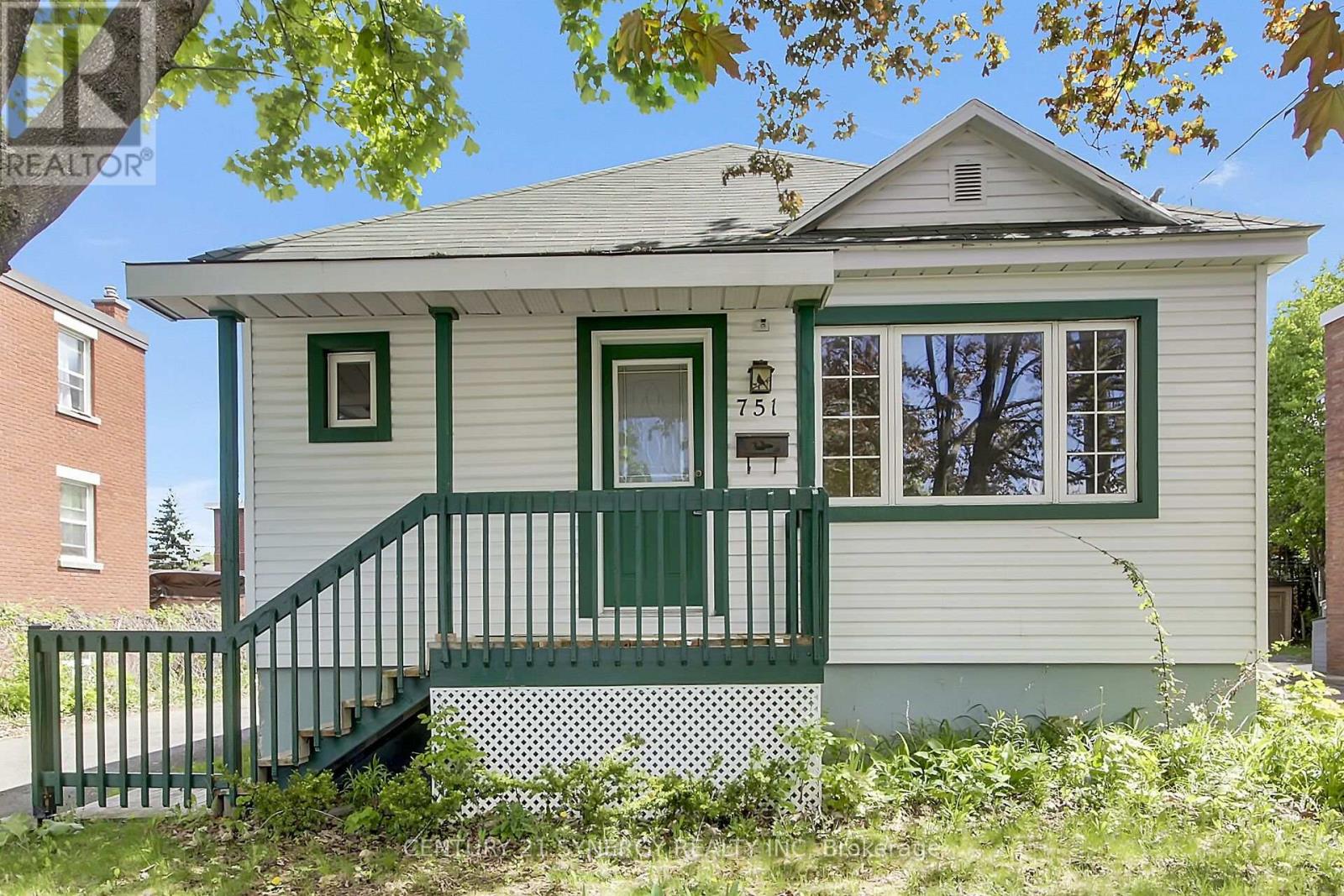 751 Rue De L,eglise Street, Ottawa, Ontario  K1K 3K5 - Photo 2 - X13159950