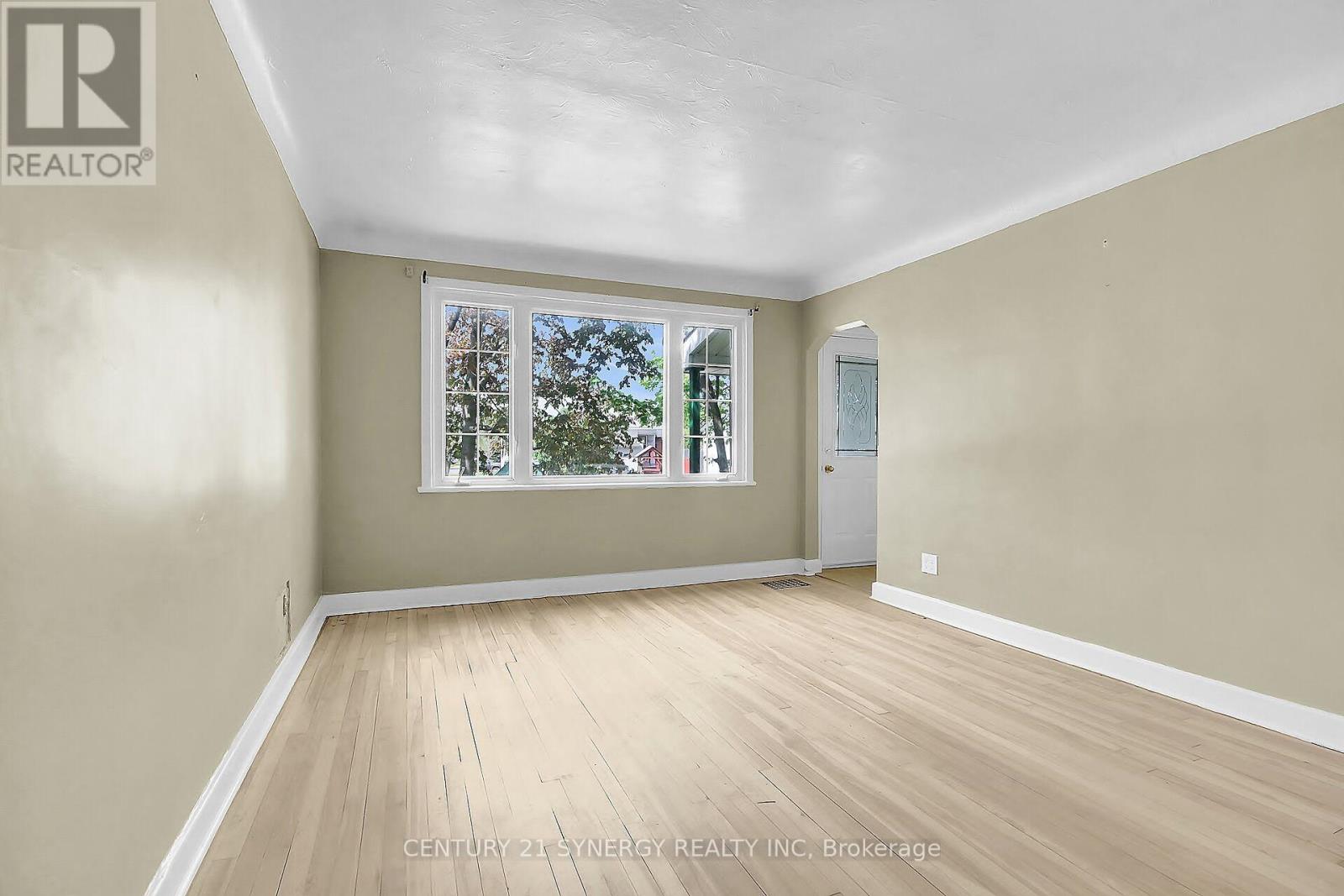 751 Rue De L,eglise Street, Ottawa, Ontario  K1K 3K5 - Photo 5 - X13159950