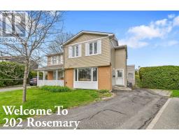 202 ROSEMARY GARDENS, Ottawa, Ontario