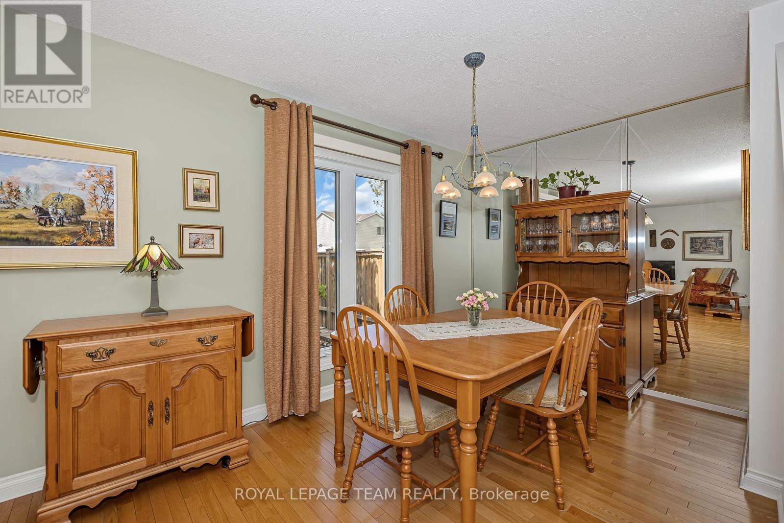 99 Melanie Crescent, Ottawa, Ontario K2L 2E4 - Photo 8 - X13159986