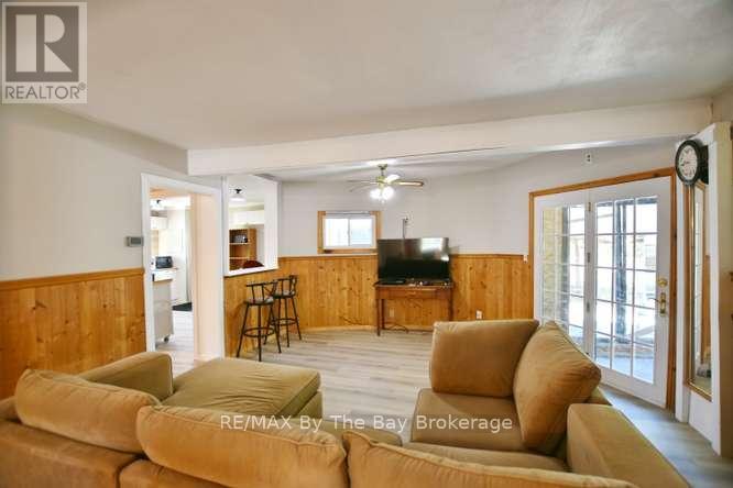 21 Braeside Street, Collingwood, Ontario  L9Y 0X2 - Photo 14 - S13159942