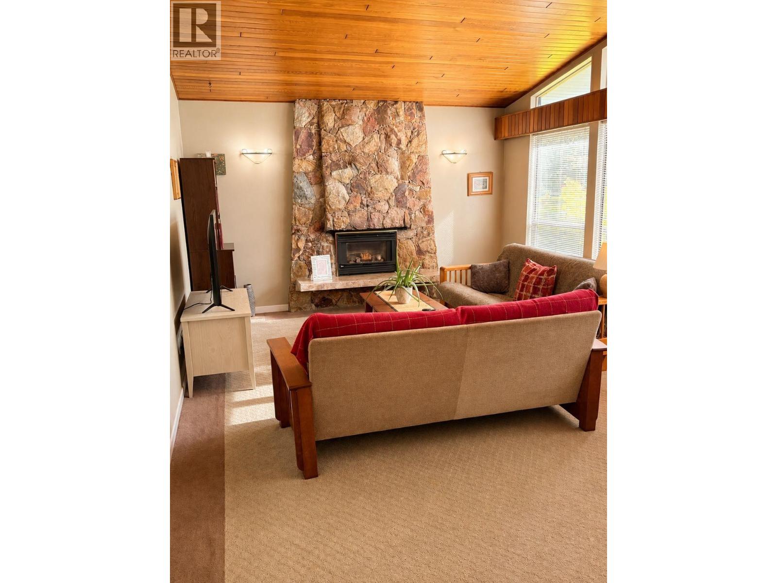297 54th Street, Delta, British Columbia  V4M 3G6 - Photo 3 - R3126081