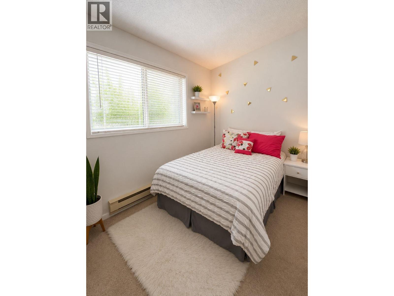 297 54th Street, Delta, British Columbia  V4M 3G6 - Photo 8 - R3126081