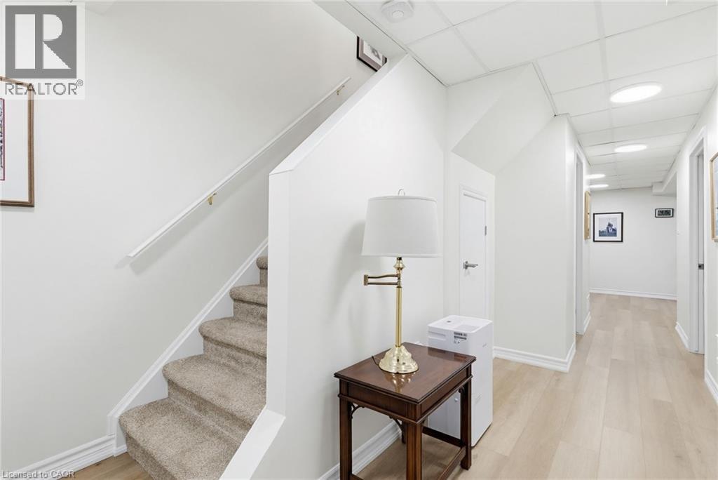 4119 Foxwood Drive, Burlington, Ontario  L7M 4L3 - Photo 25 - 40830913