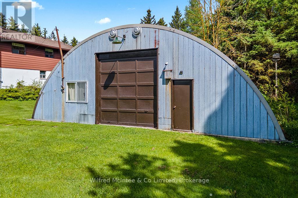 8446 Line 12, Wellington North, Ontario  N0G 1N0 - Photo 14 - X13159934