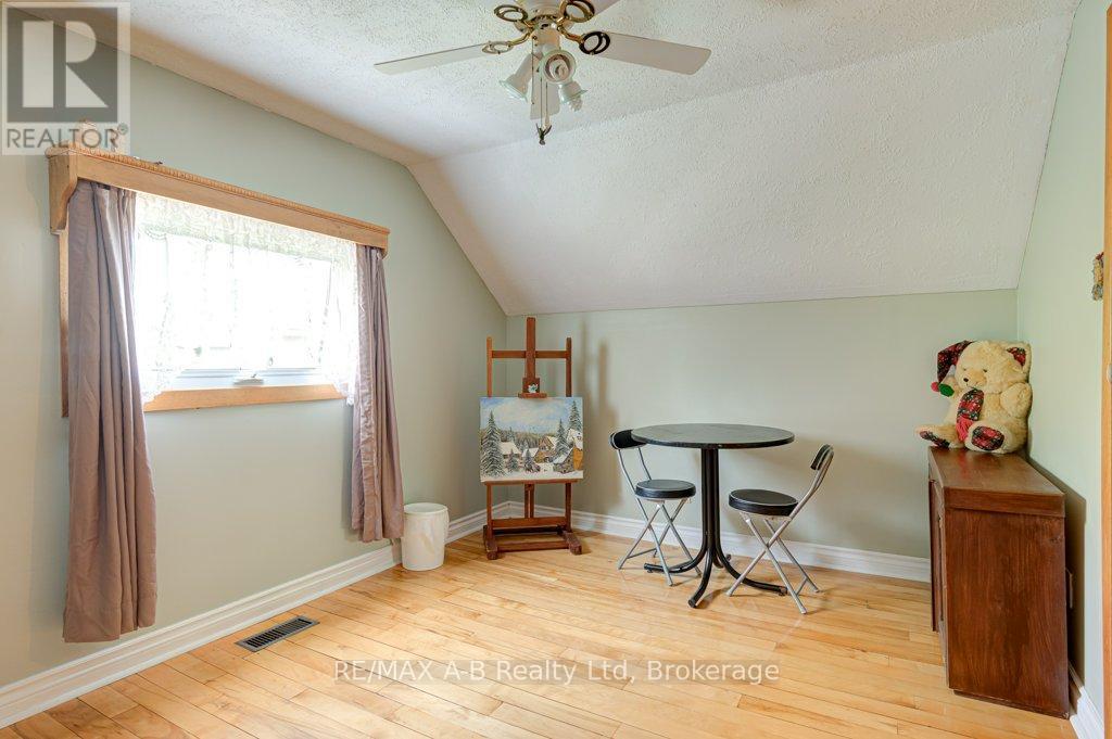 304 Douglas Street W, Stratford, Ontario  N5A 5R3 - Photo 20 - X13159970