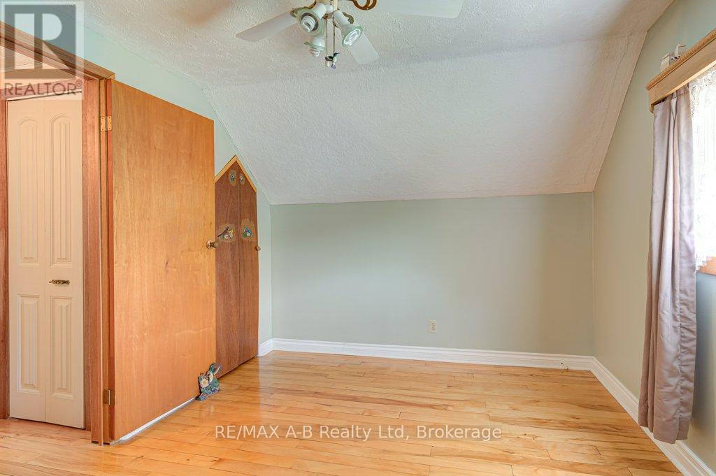 304 Douglas Street W, Stratford, Ontario  N5A 5R3 - Photo 21 - X13159970