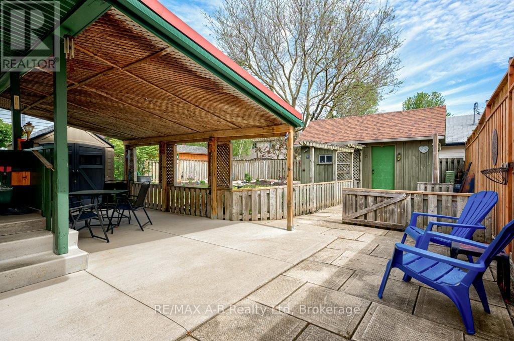 304 Douglas Street W, Stratford, Ontario  N5A 5R3 - Photo 41 - X13159970