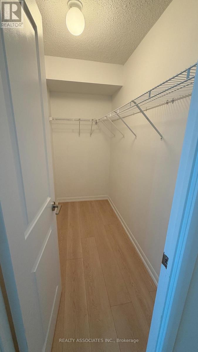 2109 - 4978 Yonge Street, Toronto, Ontario  M2N 7G8 - Photo 8 - C13159972