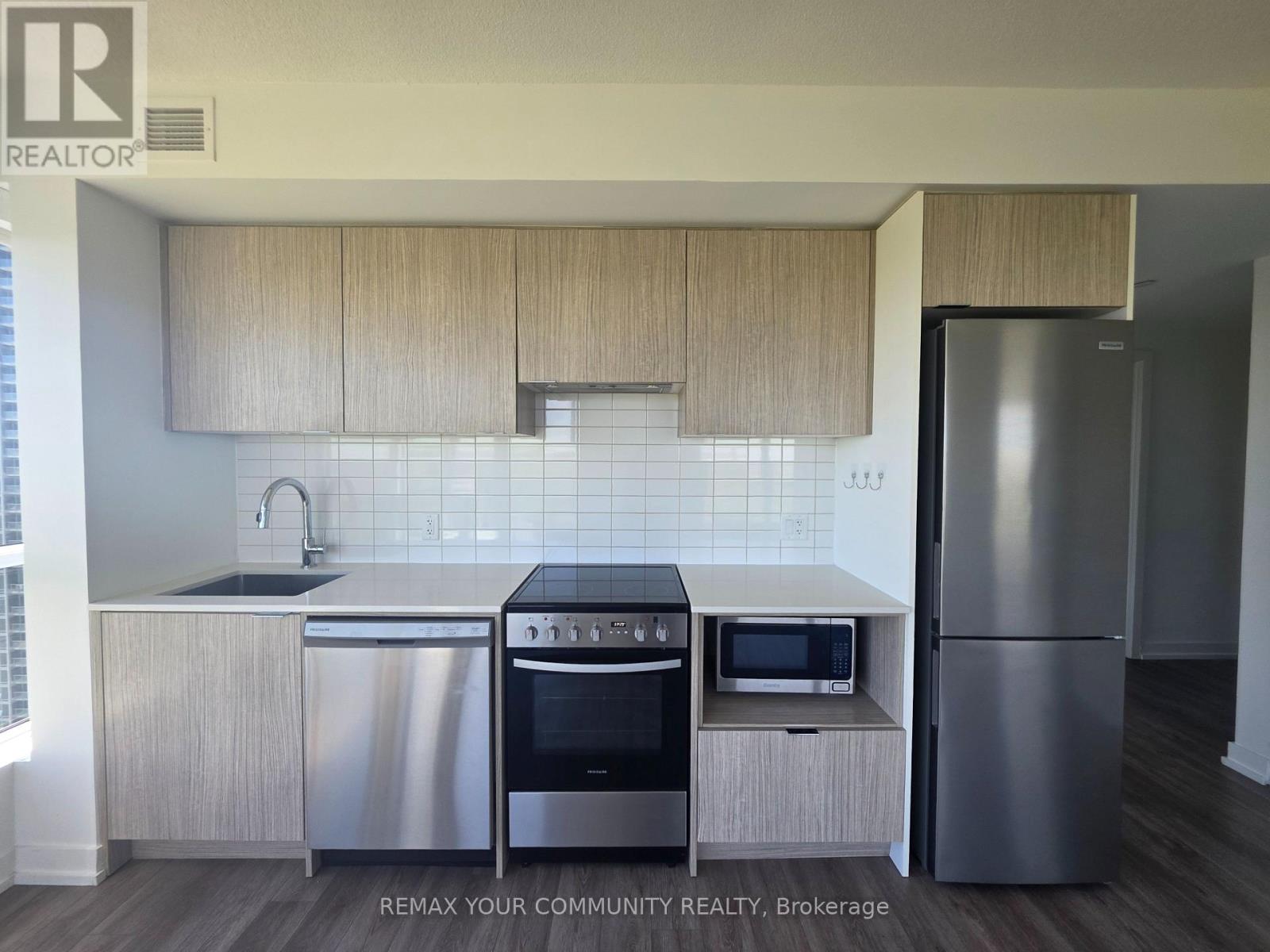 3007 - 395 Bloor Street E, Toronto, Ontario  M4W 1H7 - Photo 2 - C13160068