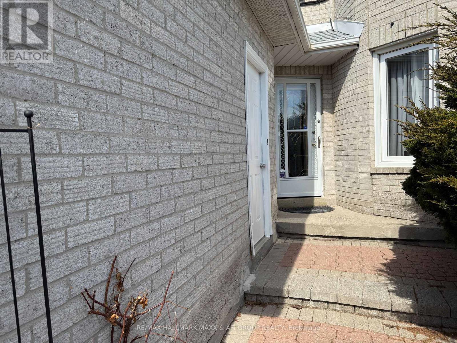 Unknown Address, ,    - Photo 2 - N13159978