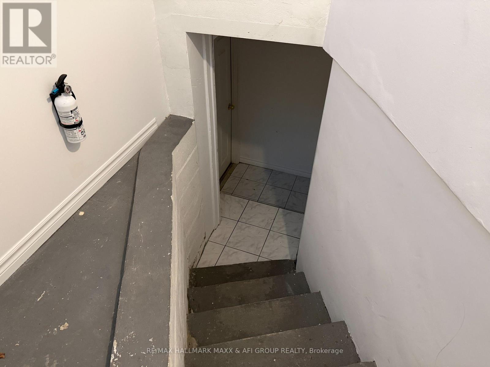 Unknown Address, ,    - Photo 4 - N13159978